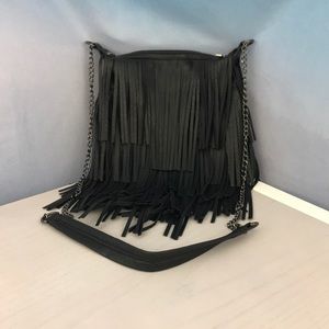 Black fringe purse, with chain strap.